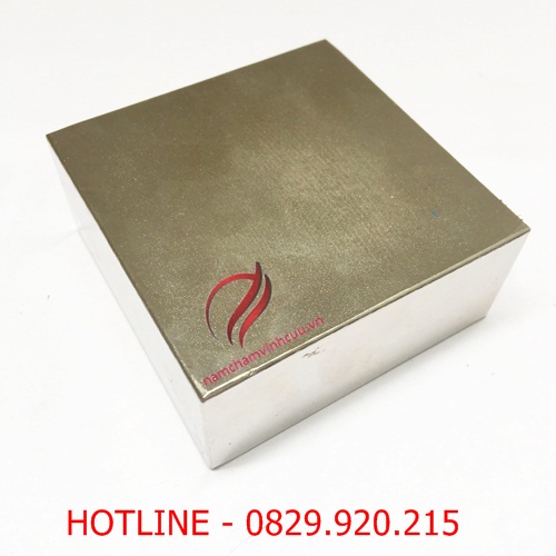 nam-cham-hinh-khoi-F50X50X20