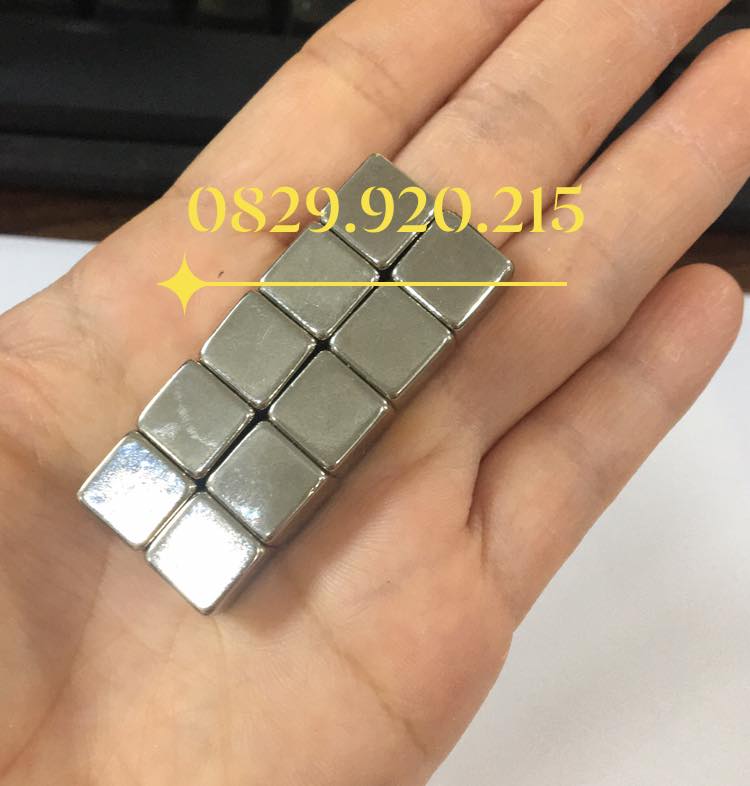 nam-cham-hinh-vuong-f10x10x10