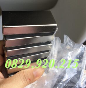 mua-nam-cham-o-dau-re