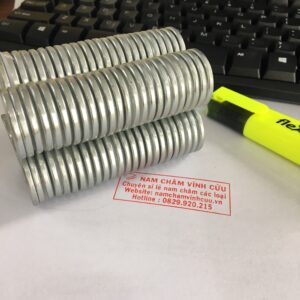 nam-cham-vinh-cuu-d30x3mm