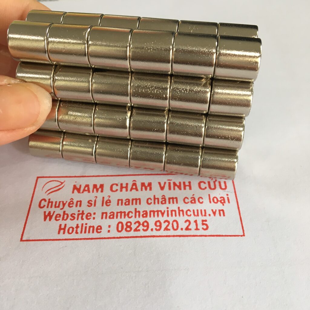 nam-cham-nganh-go-d10x10mm