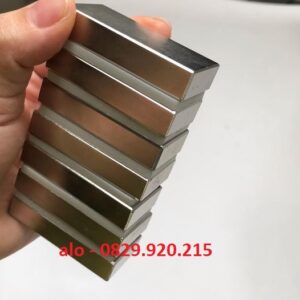 nam-cham-chu-nhat-f50x25x10mm