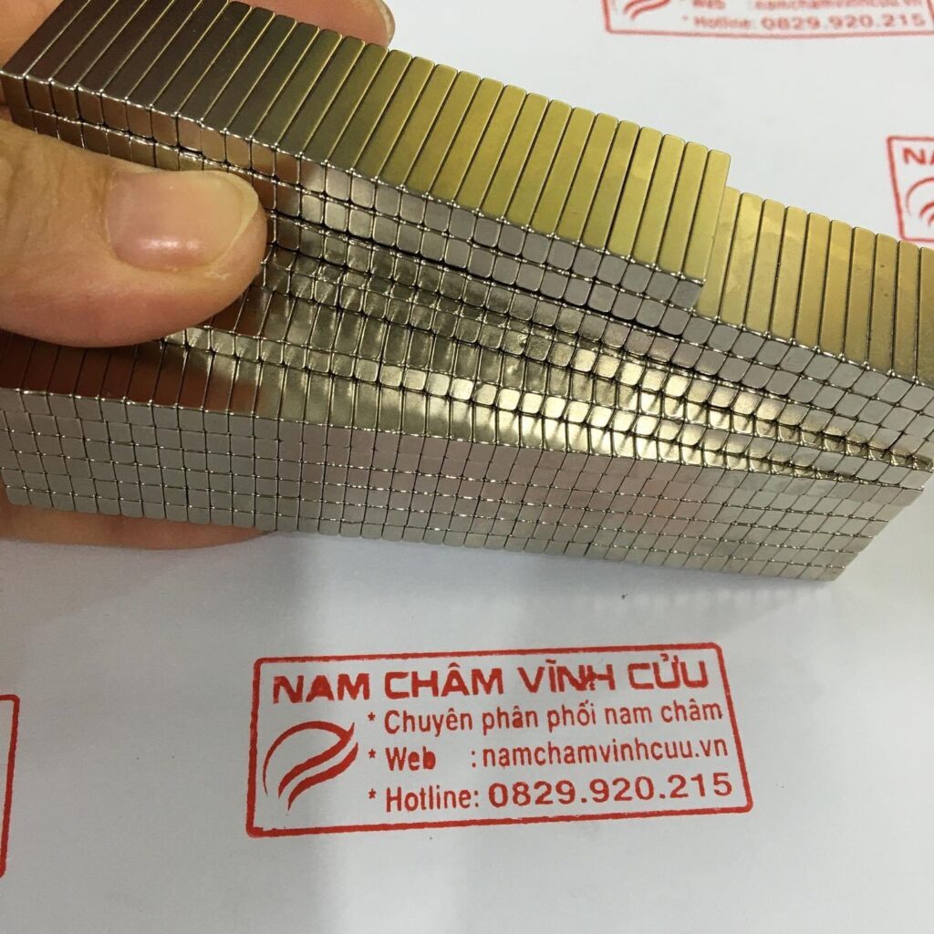 nam-cham-chuyen-gan-hop-f15x3x2