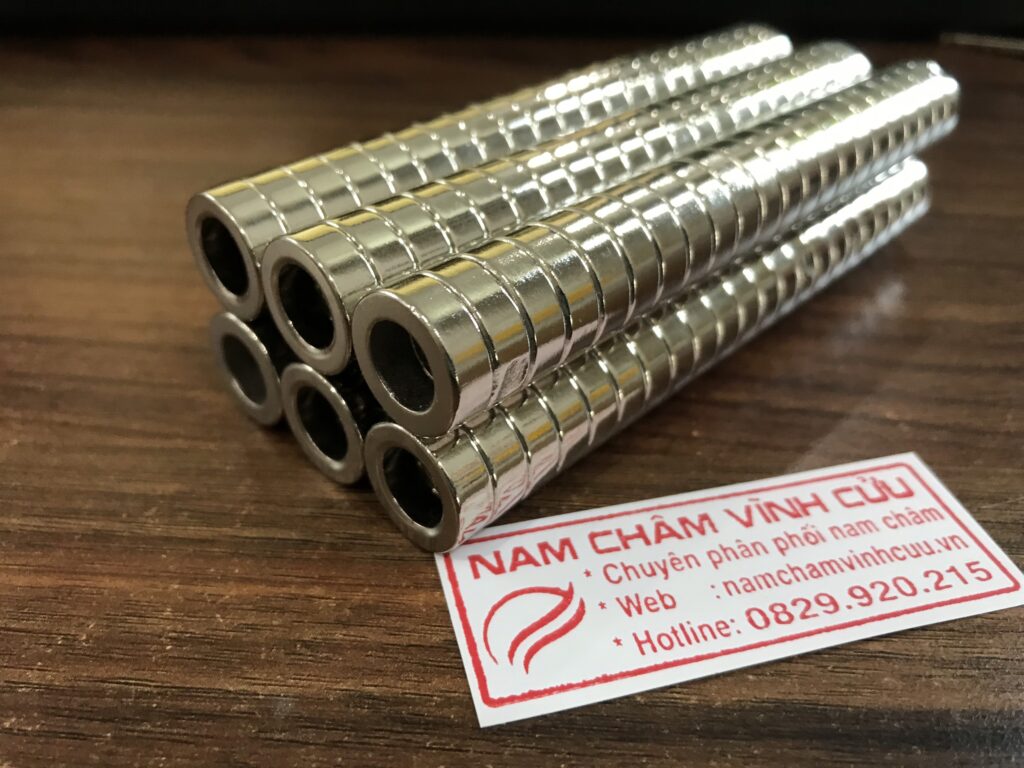 nam-cham-vinh-cuu-D22-18X7MM