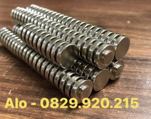 nam-cham-vinh-cuu-sieu-tu